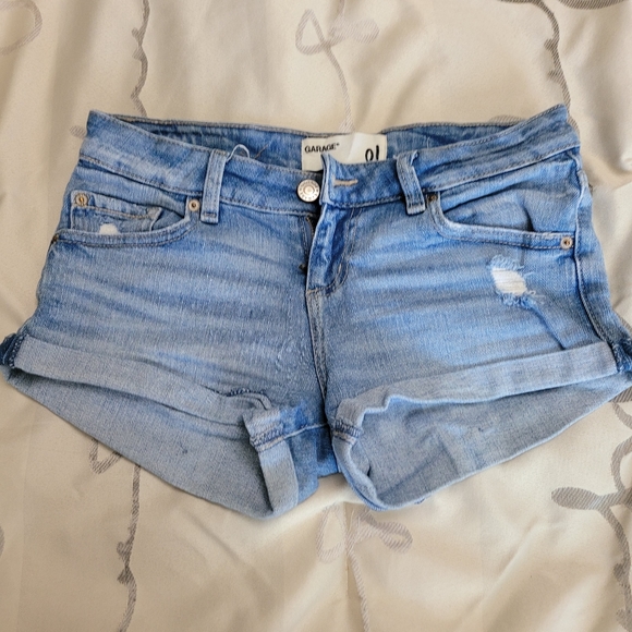 9 shorts and 1 skirt - Picture 6 of 10